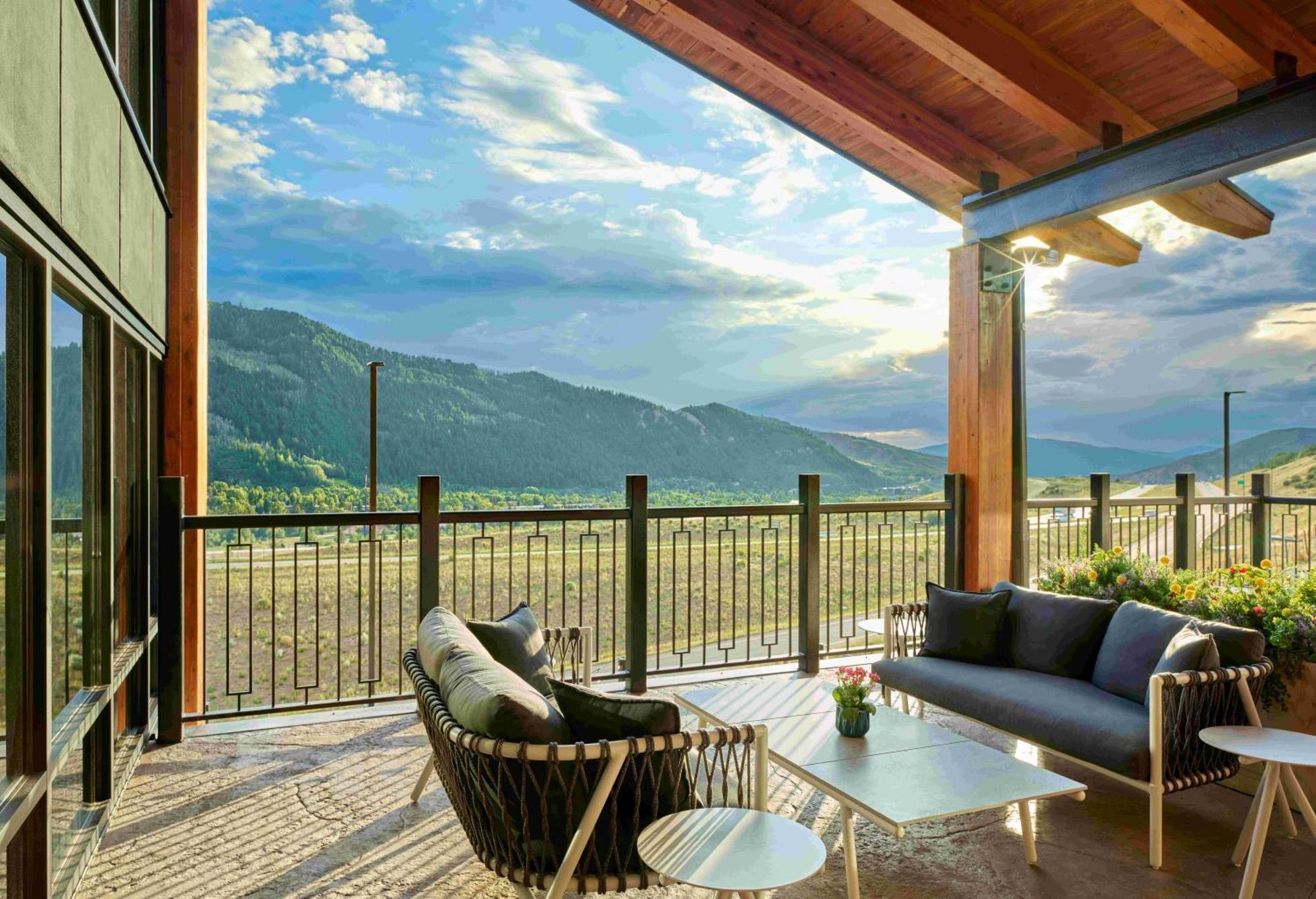 Towneplace Suites By Marriott Avon Vail Valley Exterior photo
